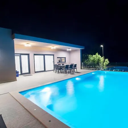 Panorama Olive Hill * Mostar