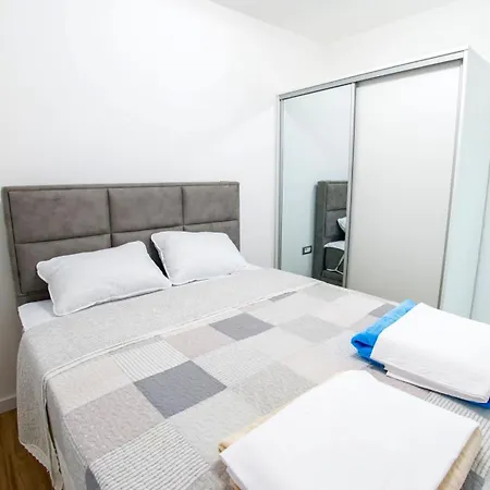 Panorama Olive Hill Villa