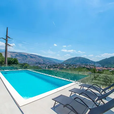Panorama Olive Hill *