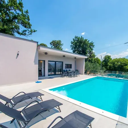 Villa Panorama Olive Hill *