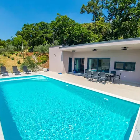 Villa Panorama Olive Hill Mostar